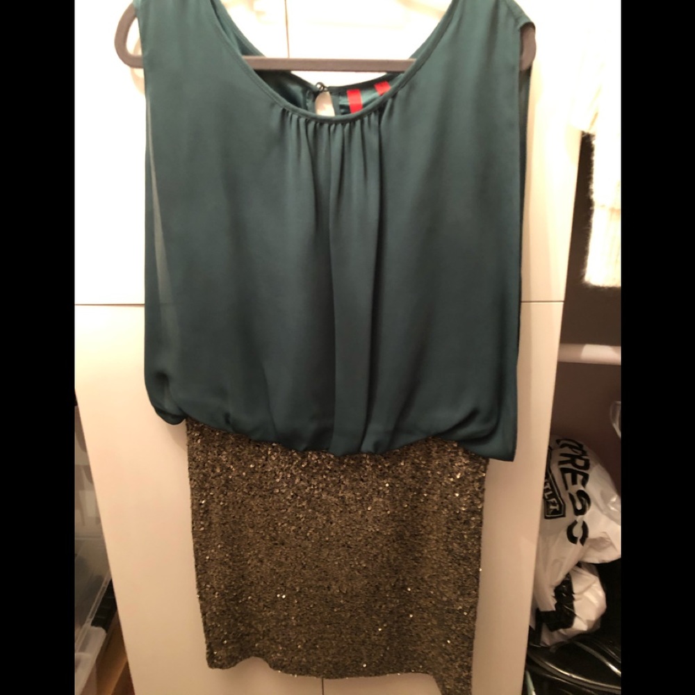 Sequined cocktail dress